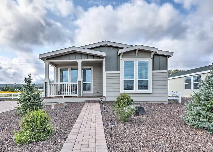 Modern 55 Mi To Grand Canyon! Holiday home *