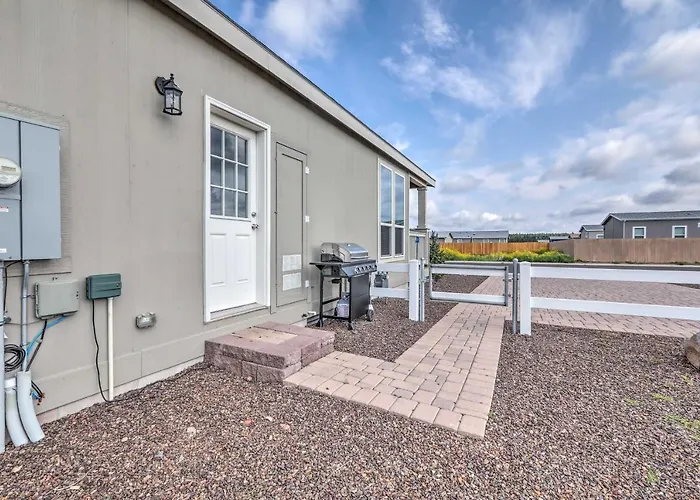 Holiday home Modern 55 Mi To Grand Canyon! Williams